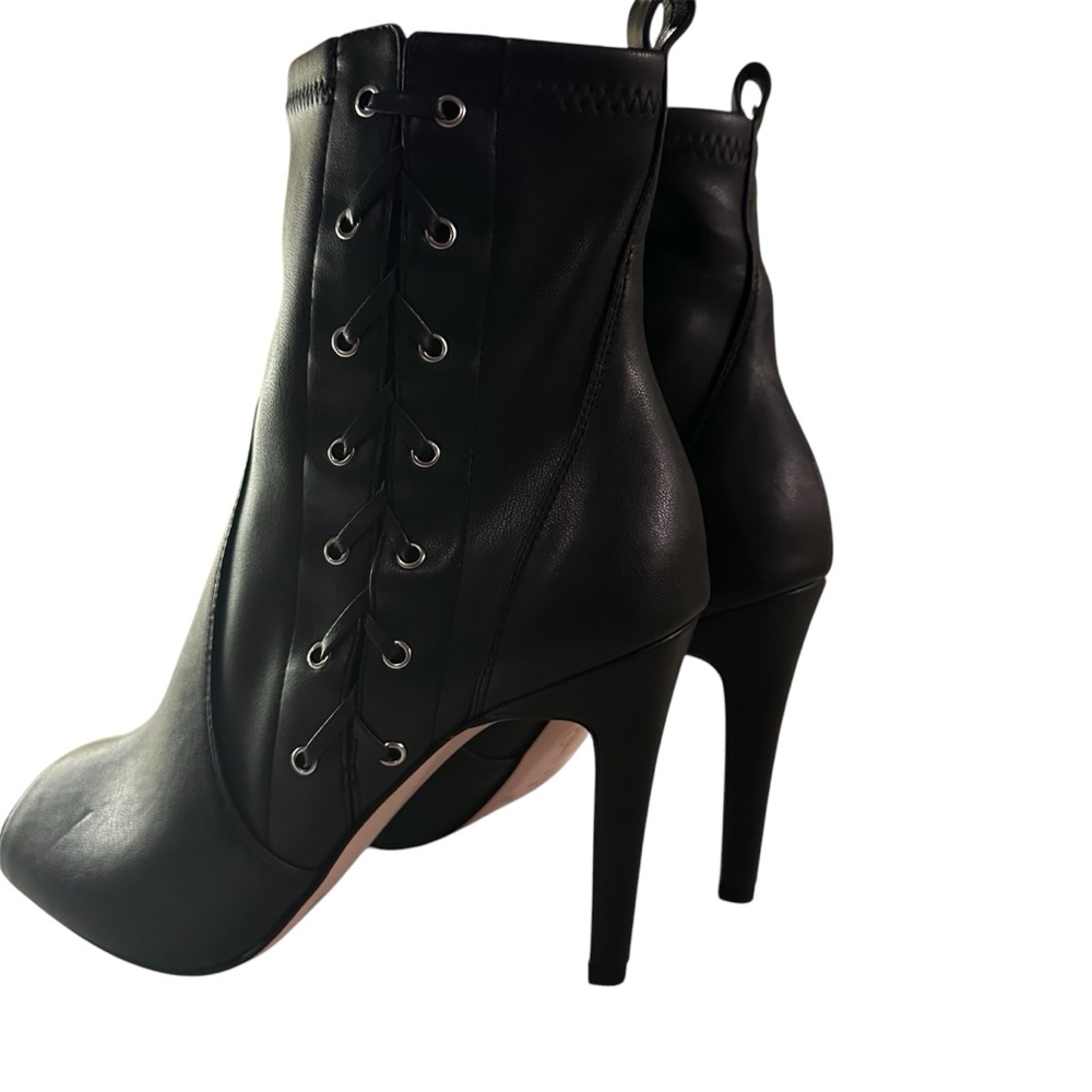 Jessica Simpson Booties Women’s Size 9 Black